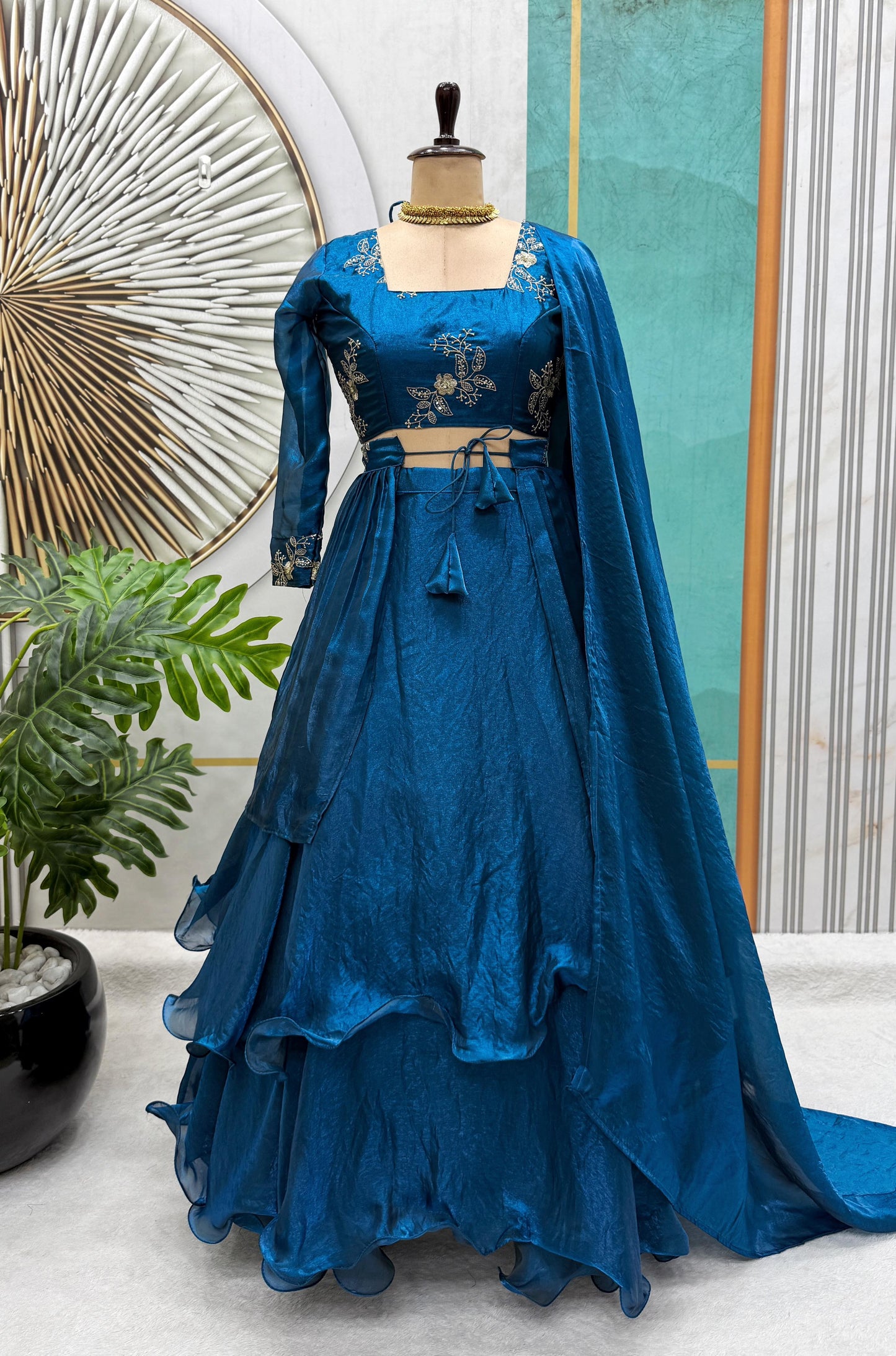 beautiful partywear lehanga set