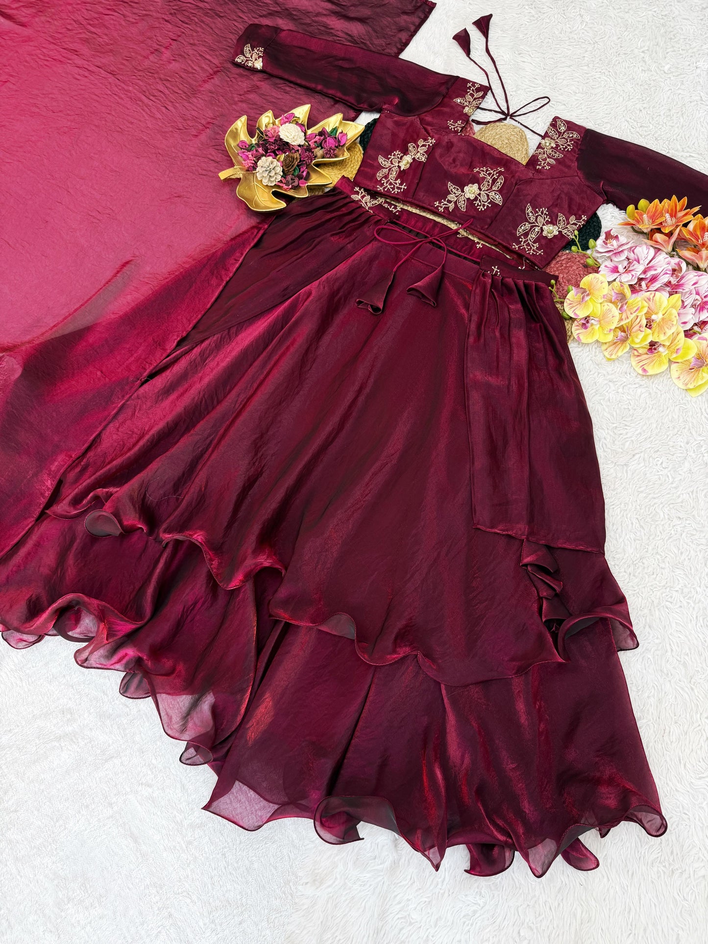 beautiful partywear lehanga set